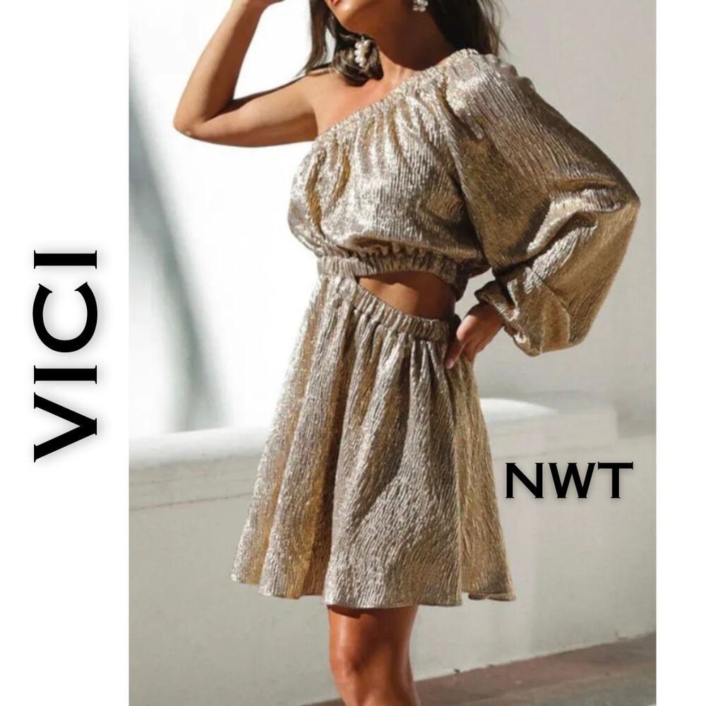 NEW Vici Summer of Diane Gold One Shoulder Waist Cutout Minidress Size Medium